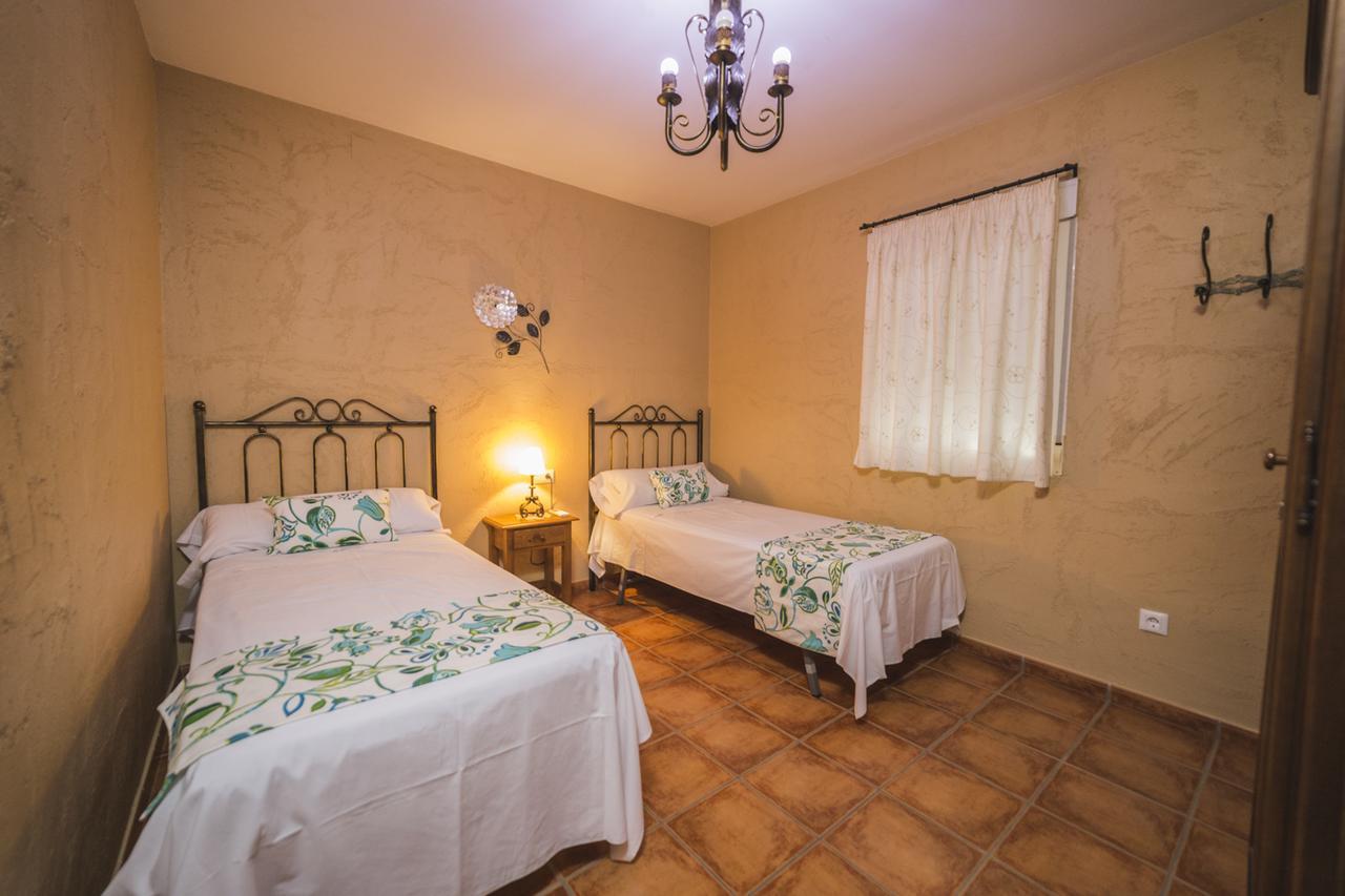 Agroturismo Ecologico El Cortijillo Luque Екстериор снимка
